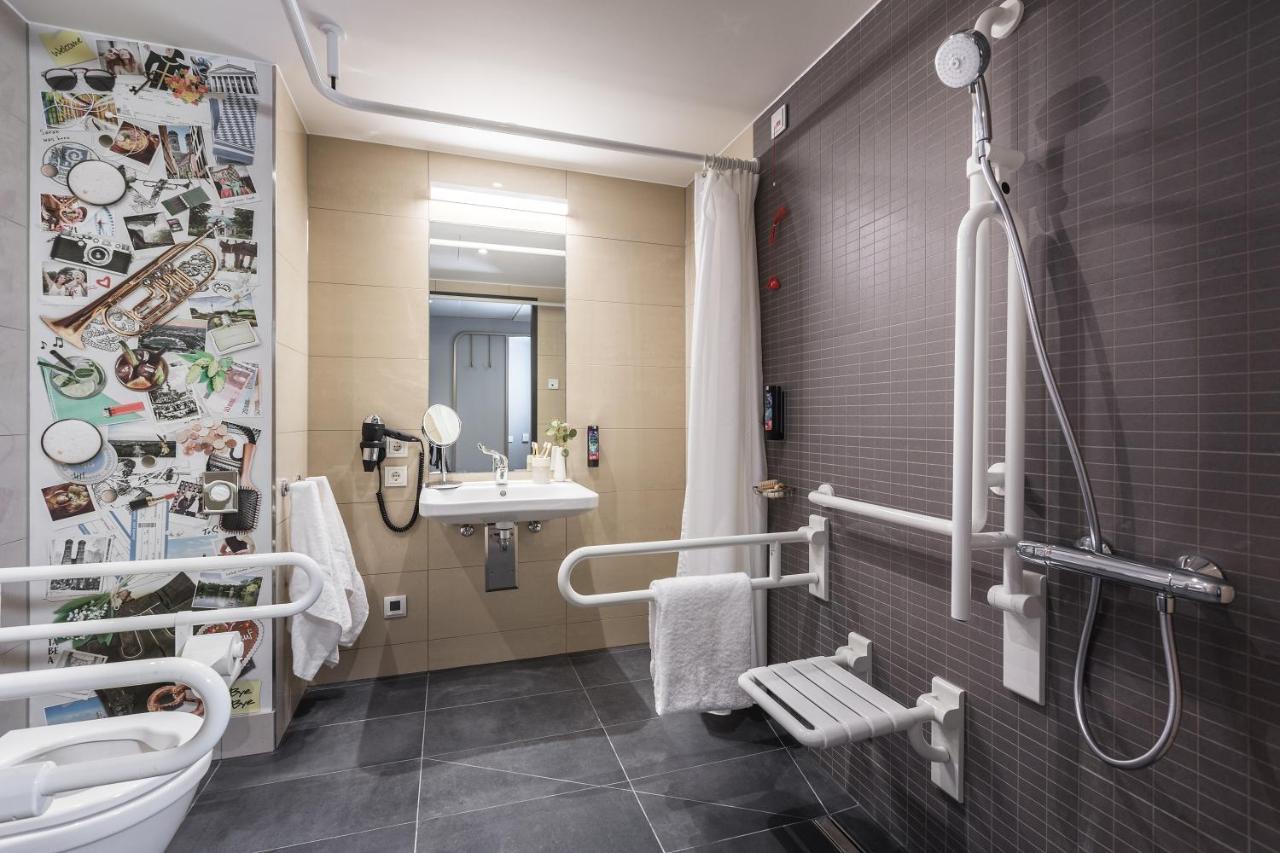 Holiday Inn - The Niu, Brass Munich Olympiapark By Ihg Bagian luar foto